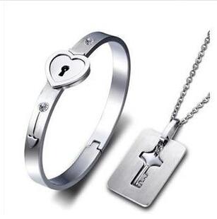 Bracelete e Colar Amor Do Coração em Aço Inoxidável